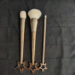 Tarte set of 3 brushes